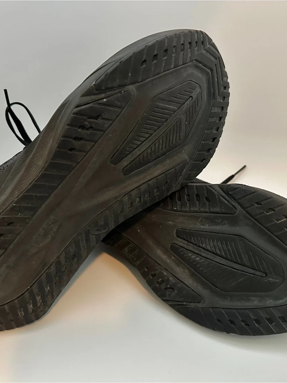 Asics used under